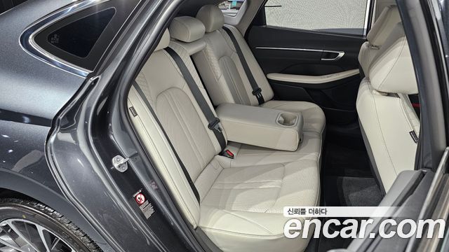 Hyundai Sonata (DN8) 2.0 Inspiration 2022 — фото 11