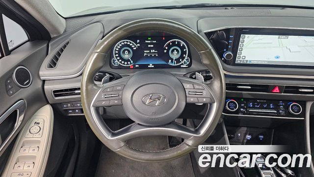 Hyundai Sonata (DN8) 2.0 Inspiration 2022 — фото 13