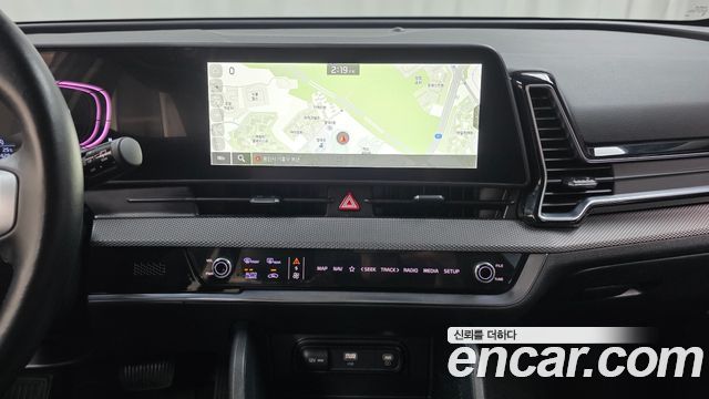 Kia Sportage (V) Diesel 2.0 2WD Prestige 2022 — фото 16
