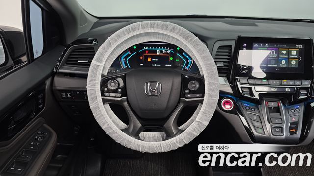 Honda Odyssey 3.5 5th 2022 — фото 13