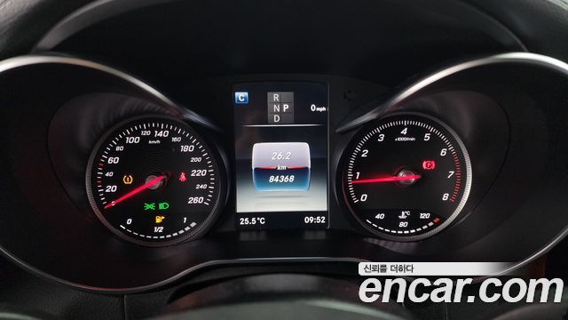 Mercedes-Benz GLC-Class (X253) GLC300 4MATIC AMG Line 2019 — фото 8