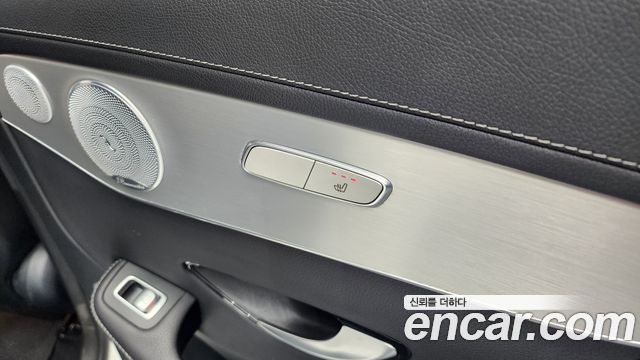 Mercedes-Benz GLC-Class (X253) GLC300 4MATIC AMG Line 2019 — фото 32