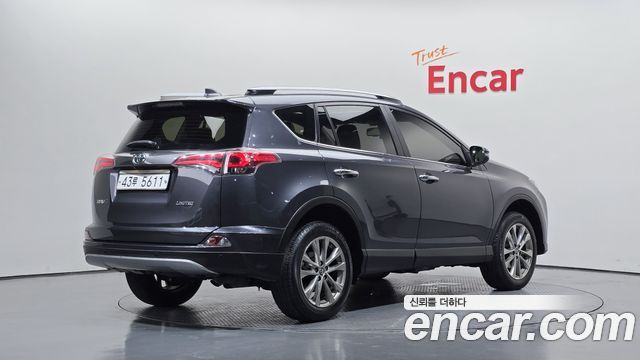 Toyota RAV4 2.5 2WD 4th 2018 — фото 2