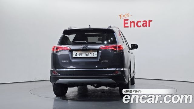 Toyota RAV4 2.5 2WD 4th 2018 — фото 4