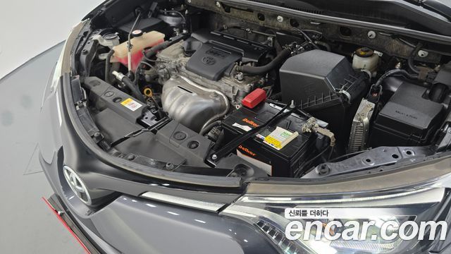 Toyota RAV4 2.5 2WD 4th 2018 — фото 6