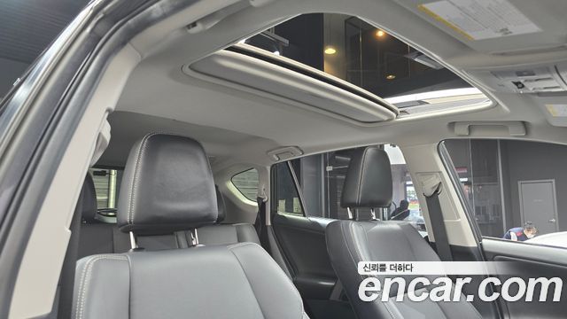 Toyota RAV4 2.5 2WD 4th 2018 — фото 22