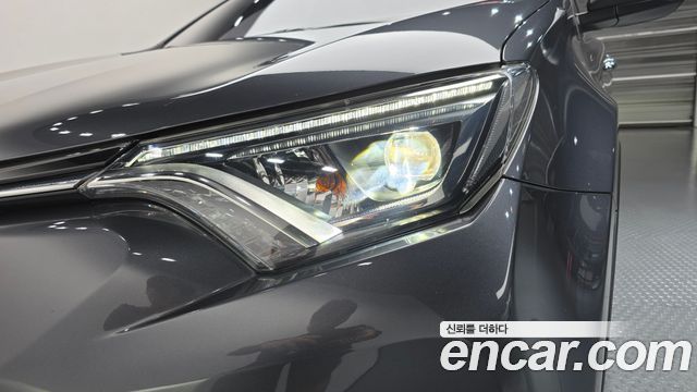 Toyota RAV4 2.5 2WD 4th 2018 — фото 28