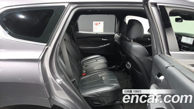Hyundai Santa Fe Diesel 2.2 2WD Calligraphy 2021 — фото 12