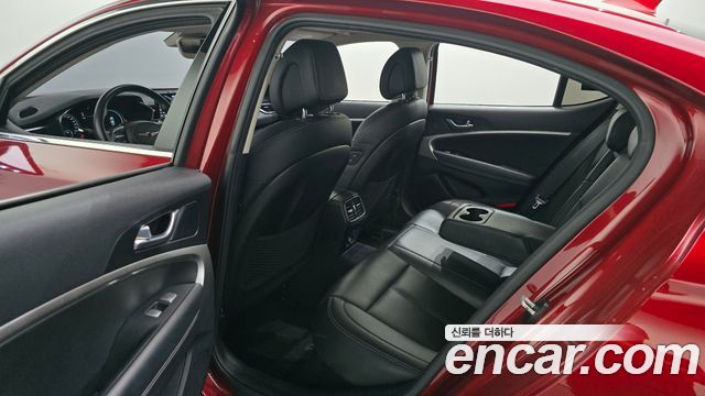 Genesis G70 Gasoline 2.0T 4WD 2022 — фото 12