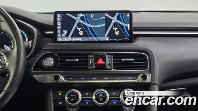 Genesis G70 Gasoline 2.0T 4WD 2022 — фото 14
