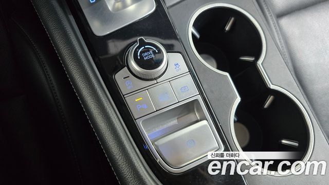 Genesis G70 Gasoline 2.0T 4WD 2022 — фото 19