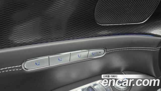 Genesis G90 (RS4) Gasoline 3.5 Turbo AWD 2023 — фото 35