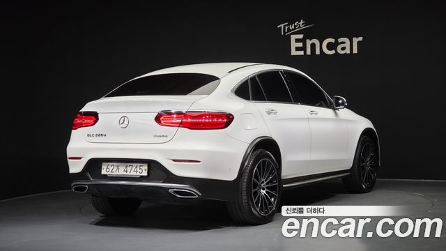 Mercedes-Benz GLC-Class (X253) GLC220 d 4MATIC Premium Coupe 2017 — фото 2