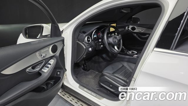 Mercedes-Benz GLC-Class (X253) GLC220 d 4MATIC Premium Coupe 2017 — фото 10