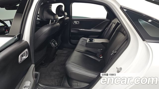 Hyundai Ioniq 6 Long Range Exclusive + 2025 — фото 26