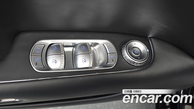Genesis G90 (RS4) Gasoline 3.5 Turbo AWD 2026 — фото 20