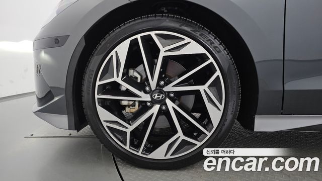 Hyundai Ioniq 6 Long Range Exclusive + 2025 — фото 5