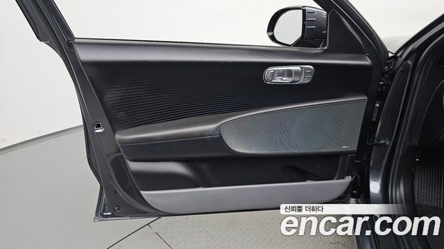 Hyundai Ioniq 6 Long Range Exclusive + 2025 — фото 24