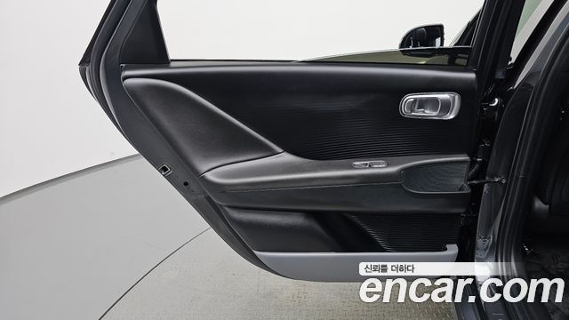 Hyundai Ioniq 6 Long Range Exclusive + 2025 — фото 25