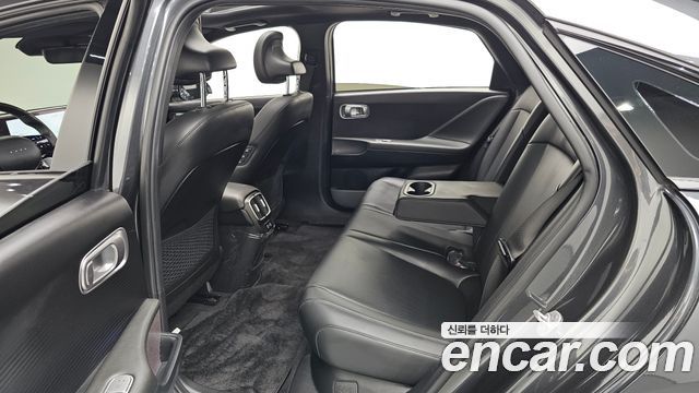 Hyundai Ioniq 6 Long Range Exclusive + 2025 — фото 26