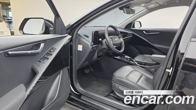 Kia Niro EV Air 2023 — фото 10