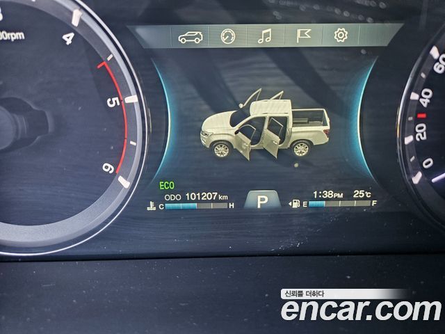 KG Mobility (SsangYong) Rexton Sports Khan Diesel 2.2 4WD Prestige Special (5-Link) 2021 — фото 17