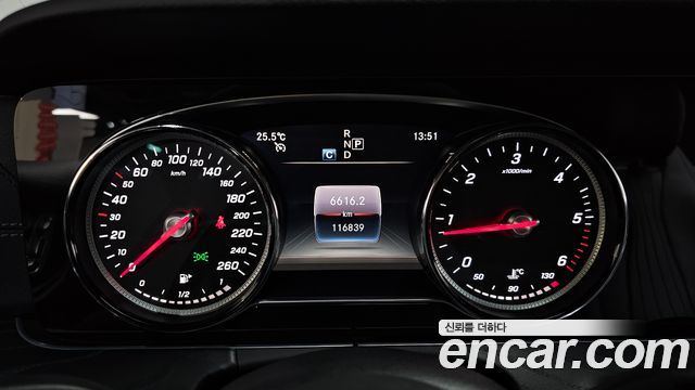 Mercedes-Benz E-Class (W213) E220d Cabriolet 2019 — фото 8