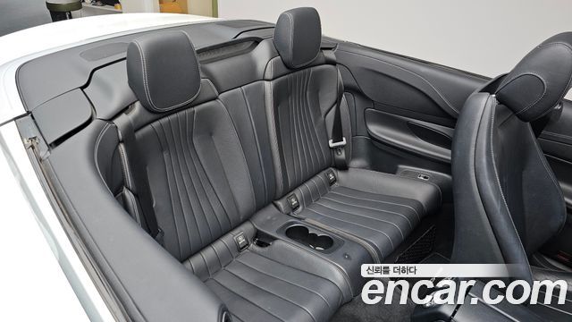 Mercedes-Benz E-Class (W213) E220d Cabriolet 2019 — фото 12