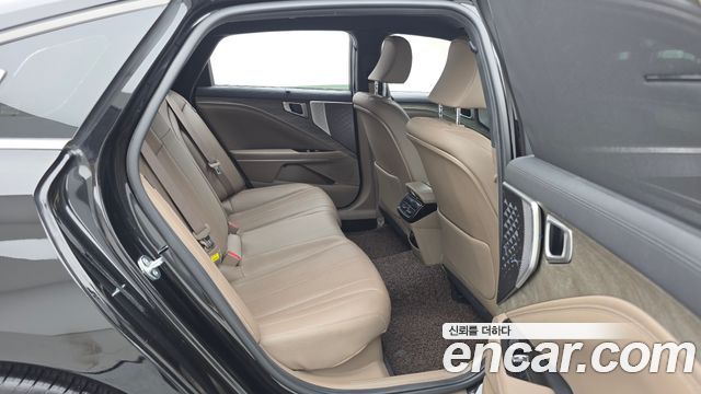 Kia K8 Hybrid Noblesse 2023 — фото 12