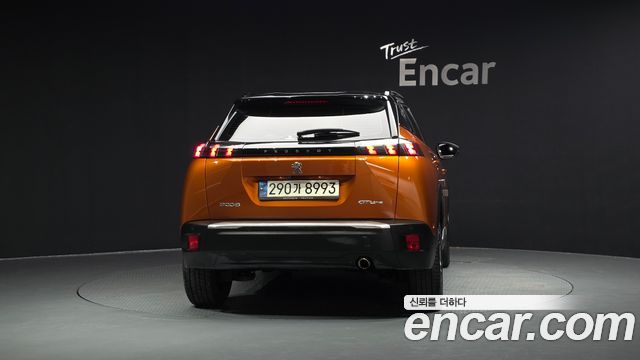 Peugeot 2008 (II) 1.5 BlueHDi GT Line 2021 — фото 4