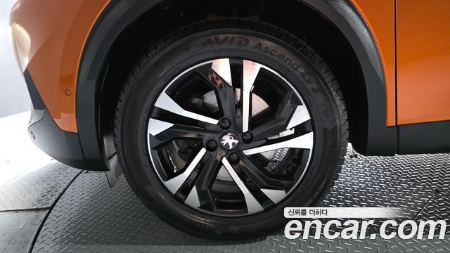 Peugeot 2008 (II) 1.5 BlueHDi GT Line 2021 — фото 5