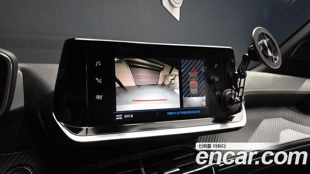 Peugeot 2008 (II) 1.5 BlueHDi GT Line 2021 — фото 15