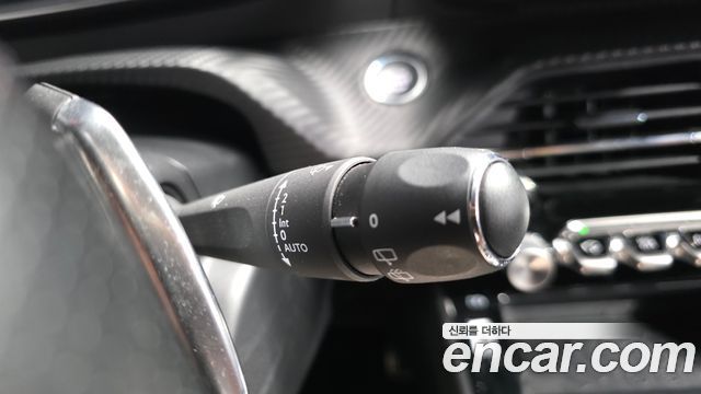 Peugeot 2008 (II) 1.5 BlueHDi GT Line 2021 — фото 17