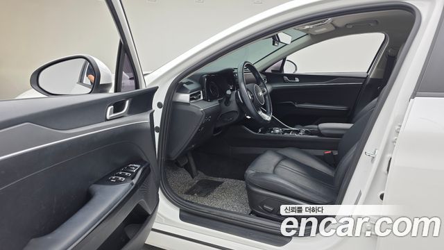 Kia K5 (III) 2.0 Prestige 2020 — фото 10