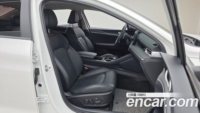Kia K5 (III) 2.0 Prestige 2020 — фото 11