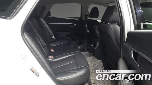 Hyundai Sonata (DN8) 2.0 Premium Plus 2023 — фото 12