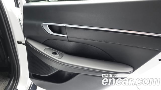 Hyundai Sonata (DN8) 2.0 Premium Plus 2023 — фото 25