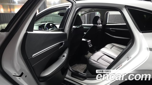 Hyundai Sonata (DN8) 2.0 Premium Plus 2023 — фото 26