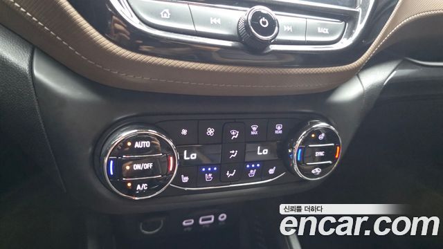 Chevrolet Trailblazer 1.3 Turbo 2WD Activ 2022 — фото 17