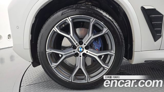 BMW X5 (G05) xDrive 40i M Sport 2024 — фото 5
