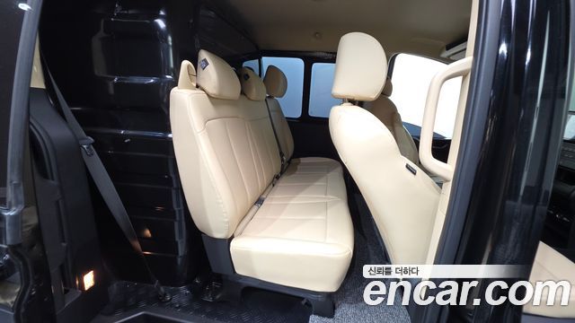 Hyundai Staria Cargo 5-Seater Modern 2024 — фото 12