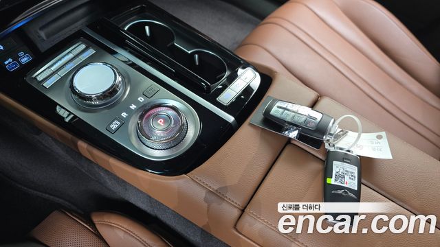 Genesis G80 (RG3) Gasoline 2.5 Turbo AWD 2024 — фото 9