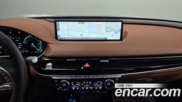 Genesis G80 (RG3) Gasoline 2.5 Turbo AWD 2024 — фото 13