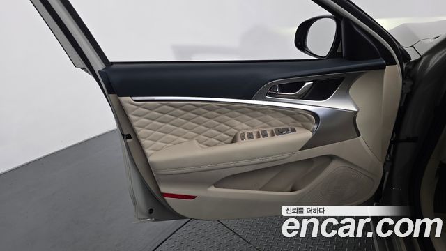 Genesis G70 Gasoline 2.5T 2WD 2025 — фото 24