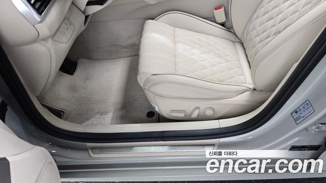 Genesis G70 Gasoline 2.5T 2WD 2025 — фото 28