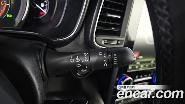 Renault Korea QM6 Gasoline 2WD LE 2019 — фото 28