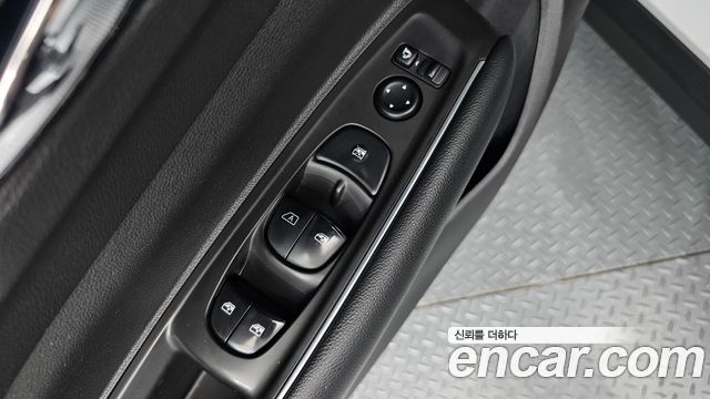 Renault Korea QM6 Gasoline 2WD LE 2019 — фото 29