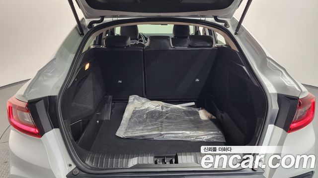 Renault Korea XM3 1.6 GTe RE 2023 — фото 16