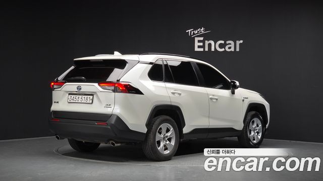 Toyota RAV4 (V) 2.5 2WD Hybrid 2019 — фото 2