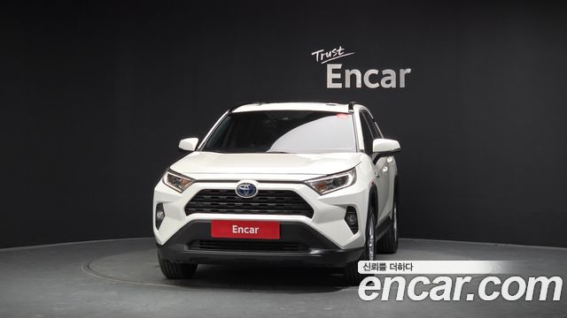 Toyota RAV4 (V) 2.5 2WD Hybrid 2019 — фото 3
